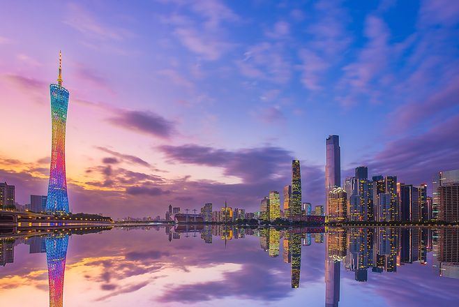 广州市深入学习贯彻习近平总书记在2021年“读懂中国”国际会议（广州）开幕式上的致辞精神