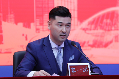 广东东湖棋院院长容一思