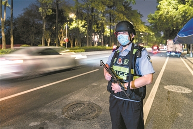 广州公安“百日行动”取得阶段性成效 全市破获刑事案件6000余宗