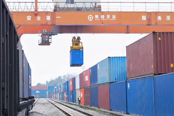 Aerial view of Guangzhou Eastern Road-rail Intermodal Transport Hub