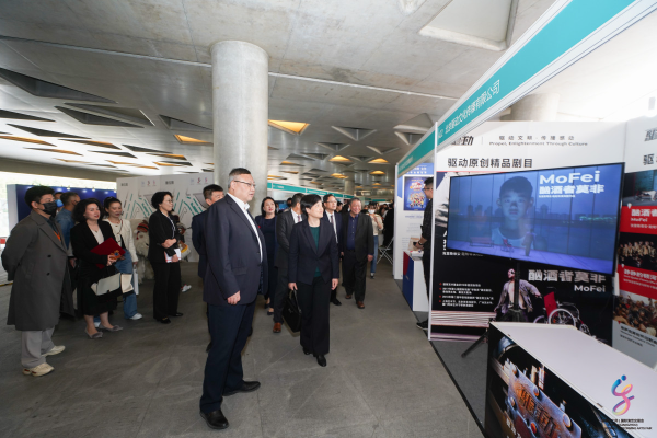 大阳城集团娱乐视频