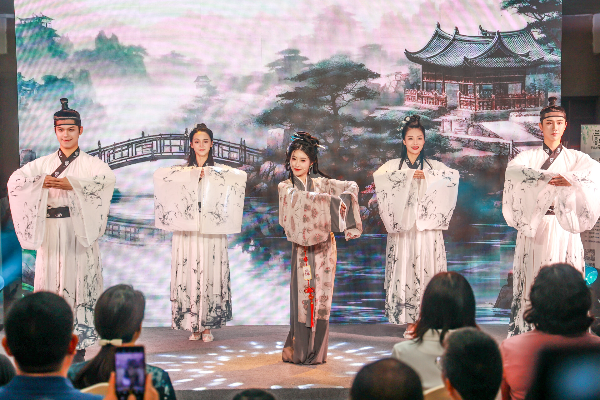 大阳城集团娱乐视频