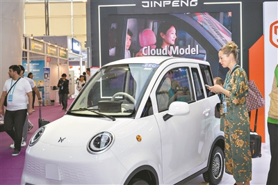 电动载人汽车、锂电池、太阳能电池“新三样”产品交易火热