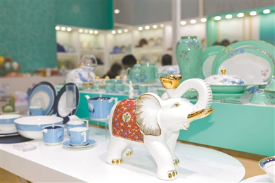 小而美 专且精 国风潮品“出圈”