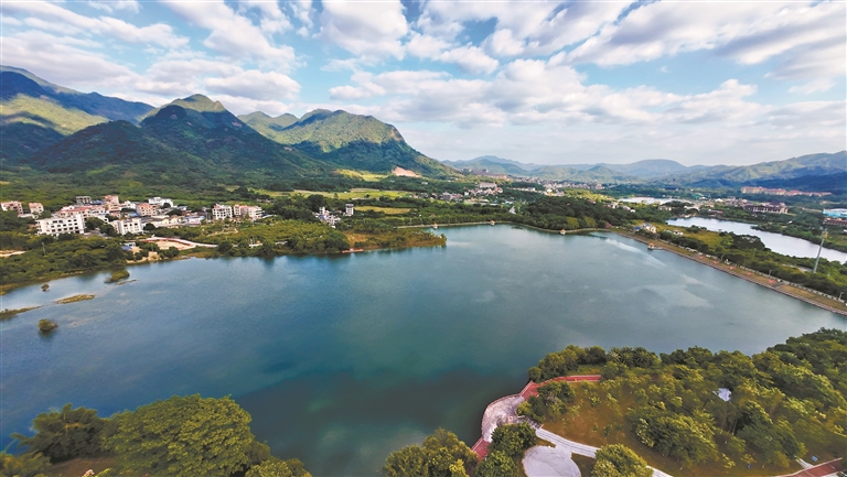 12808325_huangwx_1729685827591_s