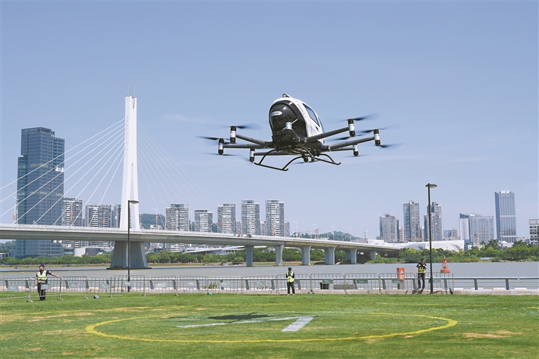 12808453_huangwx_1729686336030_s