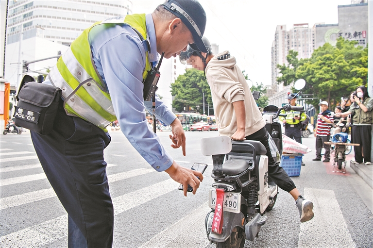 12874431_huangwx_1730820539544_s