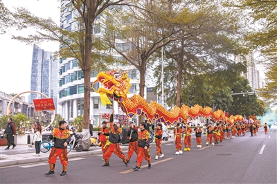 CBD里新春大巡游