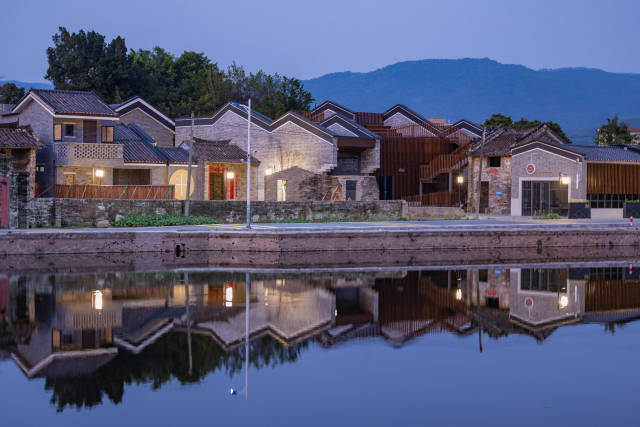 增城龙新村：村民上夜校，学生上“村晚”