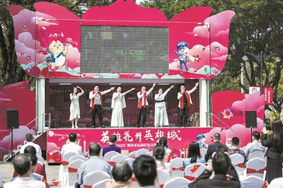 “英雄花开英雄城”大篷车驶进越秀天河