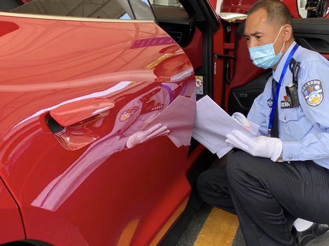 新车上牌 全程网办 平均耗时压缩至约30分钟