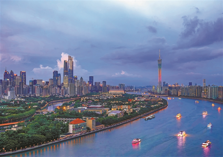 广州借一场盛会将体育魂、岭南味、国际范熔铸成鲜明的城市印记