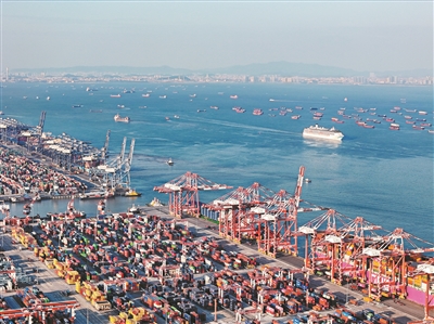 去年广州港货物吞吐量超6.96亿吨 集装箱吞吐量稳居全球前六