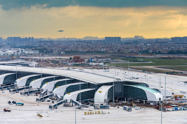 新年“老友记”：广州邀全球合伙人共赢“十五五”新未来！