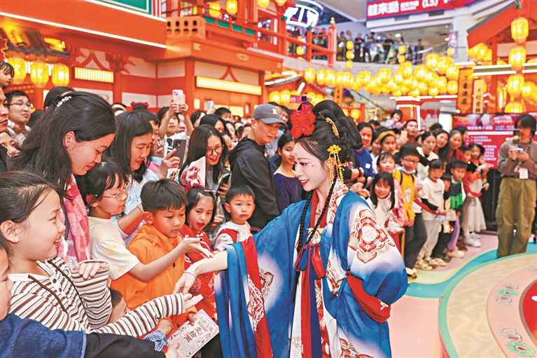 正佳广场演绎千年商都“新春叙事”