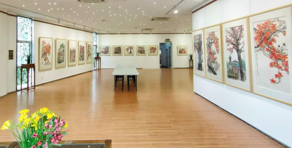 三月羊城木棉红 丹青写意颂英雄