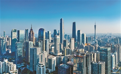 广东：人潮汹涌 货通天下