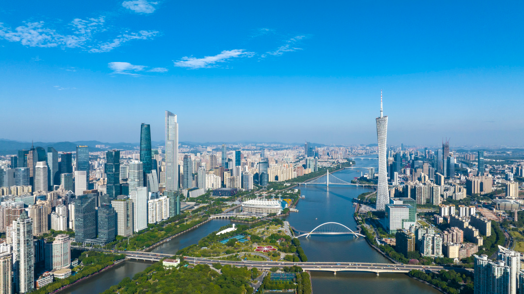 广州市招商引资工作推进会暨市投资发展委员会2026年工作会议召开